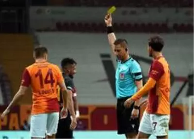 Süper Lig: Galatasaray: 0 - Kayserispor: 0 (İlk yarı) Süper Lig: Galatasaray: 0 - Kayserispor: 0 (İlk yarı)
