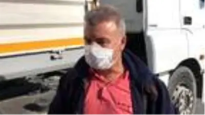 TEM'de TIR orta şeritte duran otomobile çarptı: 1 ölü TEM'de TIR orta şeritte duran otomobile çarptı: 1 ölü