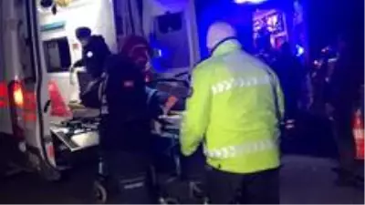 Son dakika haberi: TEM otoyolunda zincirleme kaza: 1'i ağır 2'si çocuk 5 yaralı Son dakika haberi: TEM otoyolunda zincirleme kaza: 1'i ağır 2'si çocuk 5 yaralı