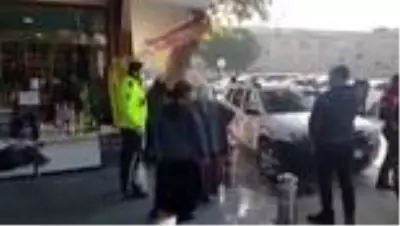'Tırnakçılık' yöntemiyle dolandırıcılık iddiasıyla 6 şüpheli yakalandı 'Tırnakçılık' yöntemiyle dolandırıcılık iddiasıyla 6 şüpheli yakalandı