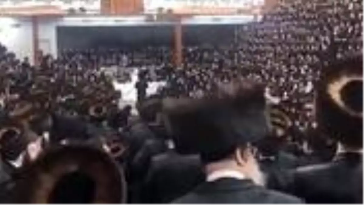 Vaka rekorları kırılan ABD'de yapılan düğün merasimi şoke etti: Sinagogdaki kutlamaya tam 7000 kişi katıldı