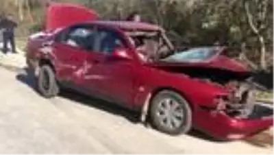 Zincirleme trafik kazası: 3 yaralı Zincirleme trafik kazası: 3 yaralı