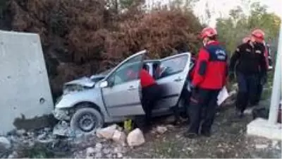 Zonguldak'ta feci kaza: 1'i bebek 2 ölü, 2 yaralı Zonguldak'ta feci kaza: 1'i bebek 2 ölü, 2 yaralı