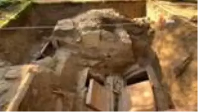 1500 yıllık mezar taşındaki o mesaj şok etti 1500 yıllık mezar taşındaki o mesaj şok etti