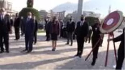 24 Kasım Öğretmenler Günü kutlandı 24 Kasım Öğretmenler Günü kutlandı