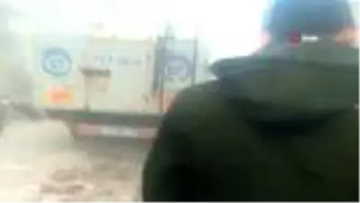 Afrin'de bomba yüklü araç patladı : 3 ölü Afrin'de bomba yüklü araç patladı : 3 ölü