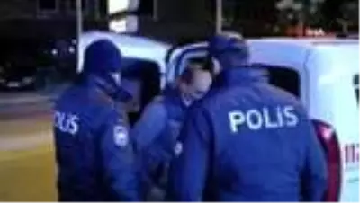 Alkollü ve tüfekli sürücü 'Ben kötü insan değilim' diyerek kendini savundu Alkollü ve tüfekli sürücü 'Ben kötü insan değilim' diyerek kendini savundu