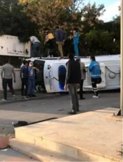 Son dakika haberi | Antalya'da ambulans kazası: 1 hemşire yaralı Son dakika haberi | Antalya'da ambulans kazası: 1 hemşire yaralı