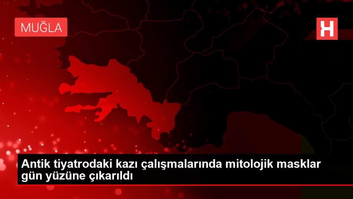 Antik tiyatrodaki kazı çalışmalarında mitolojik masklar gün yüzüne çıkarıldı Antik tiyatrodaki kazı çalışmalarında mitolojik masklar gün yüzüne çıkarıldı