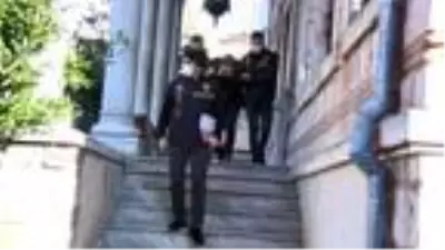 Son dakika haberleri! Avcılar'da 12 yaşındaki kız çocuğunu taciz eden şüpheli tutuklandı Son dakika haberleri! Avcılar'da 12 yaşındaki kız çocuğunu taciz eden şüpheli tutuklandı