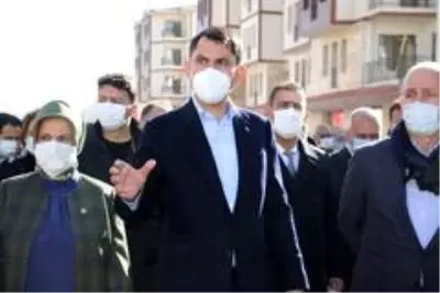Bakan Kurum: 'Elazığ'da 19 bin 500 konuttan 2 bin 500'ünü tamamladık' Bakan Kurum: 'Elazığ'da 19 bin 500 konuttan 2 bin 500'ünü tamamladık'