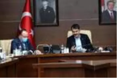 Bakan Kurum: Elazığ'da 2 bin 500 konut teslime hazır (2) Bakan Kurum: Elazığ'da 2 bin 500 konut teslime hazır (2)