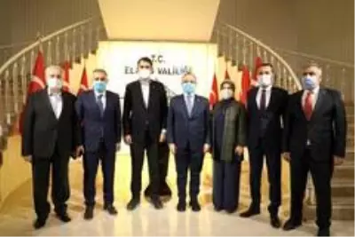 Son dakika politika: Bakan Kurum, öğretmeni ile görüntülü görüştü Son dakika politika: Bakan Kurum, öğretmeni ile görüntülü görüştü