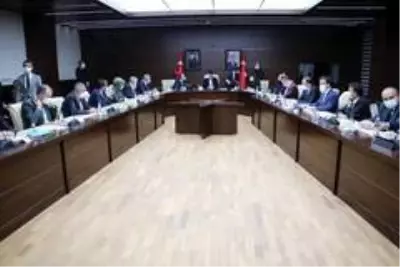 Son dakika politika: Bakan Kurum, öğretmeni ile görüntülü görüştü Son dakika politika: Bakan Kurum, öğretmeni ile görüntülü görüştü