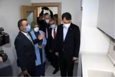 Bakan Kurum deprem konutlarını inceledi Bakan Kurum deprem konutlarını inceledi
