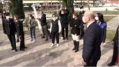BALIKESİR - İçişleri Bakanı Soylu, KADES tanıtım stadını ziyaret etti BALIKESİR - İçişleri Bakanı Soylu, KADES tanıtım stadını ziyaret etti