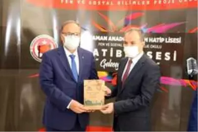 Başkan Kılınç'tan 5 bin öğretmene kitap hediye etti Başkan Kılınç'tan 5 bin öğretmene kitap hediye etti