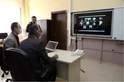 Başkan Kuş sahadaki öğretmenlerle bir araya geldi Başkan Kuş sahadaki öğretmenlerle bir araya geldi