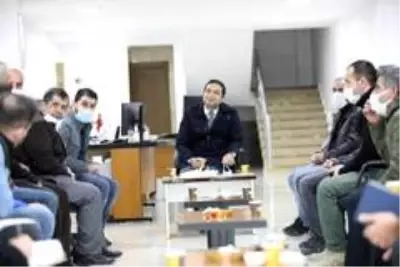Başkan Vekili Aslan çalışmaları denetleyerek esnafı dinledi Başkan Vekili Aslan çalışmaları denetleyerek esnafı dinledi
