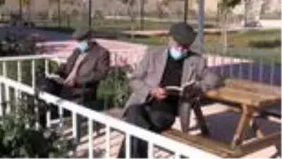 Beldelerine kurdukları vakıfla yaşlılara sahip çıkıyorlar Beldelerine kurdukları vakıfla yaşlılara sahip çıkıyorlar