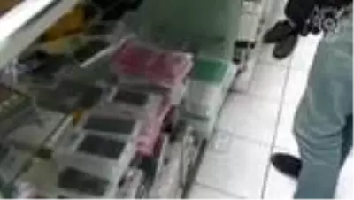 Bir ton 119 litre kaçak ve sahte içki ele geçirildi Bir ton 119 litre kaçak ve sahte içki ele geçirildi