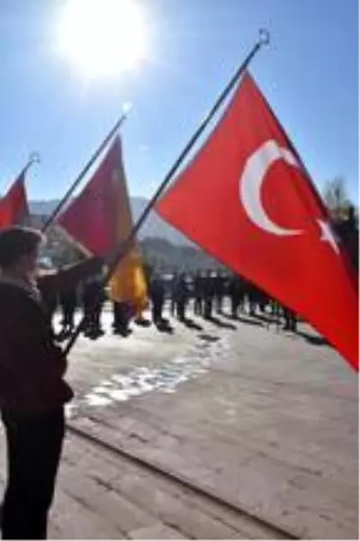 Bitlis'te 24 Kasım Öğretmenler Günü Bitlis'te 24 Kasım Öğretmenler Günü