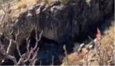Son dakika haber! Bitlis'te, teröristlere ait tek odalı 3 mağara tespit edildi Son dakika haber! Bitlis'te, teröristlere ait tek odalı 3 mağara tespit edildi