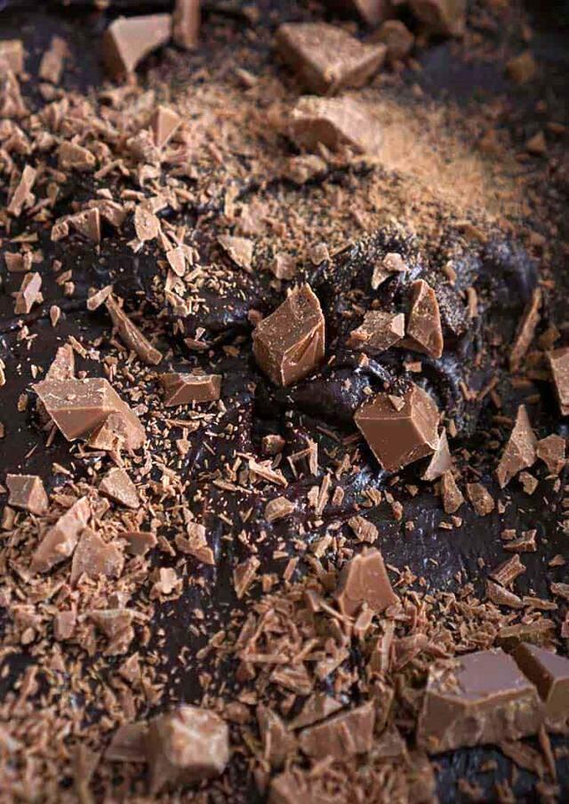 Browni nasıl yapılır? Browni için gereken malzemeler nelerdir? En iyi basit browni tarifi