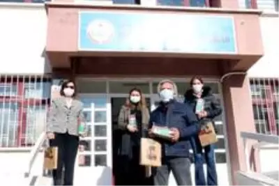 Çankaya öğretmenlerin yanında Çankaya öğretmenlerin yanında