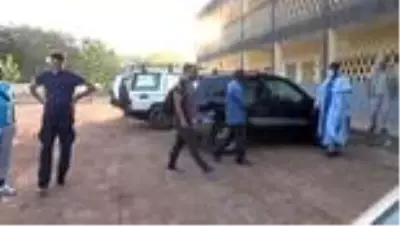 Cansuyu olmak için Kamerun'a ulaştılar Cansuyu olmak için Kamerun'a ulaştılar