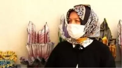Çiçekler, atık çarşaflardan yapılan saksılarda hayat buluyor Çiçekler, atık çarşaflardan yapılan saksılarda hayat buluyor