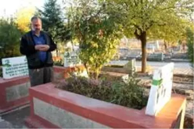 Son dakika gündem: Diyarbakır'da Bülent Arınç'a tepkiler dinmiyor Son dakika gündem: Diyarbakır'da Bülent Arınç'a tepkiler dinmiyor