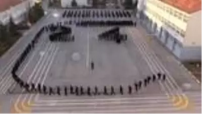 Son dakika haberi... Eğitim gören polis adayları öğretmenleri unutmadı Son dakika haberi... Eğitim gören polis adayları öğretmenleri unutmadı