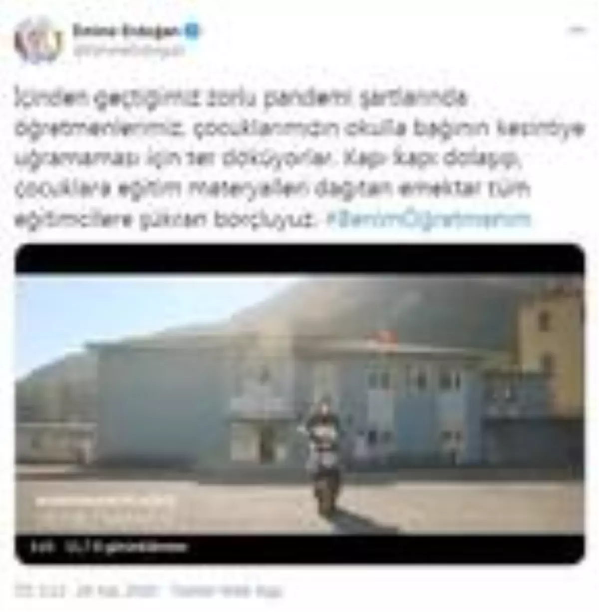 Emine Erdoğan, motosikletini EBA destek aracı yapan öğretmeni paylaştı