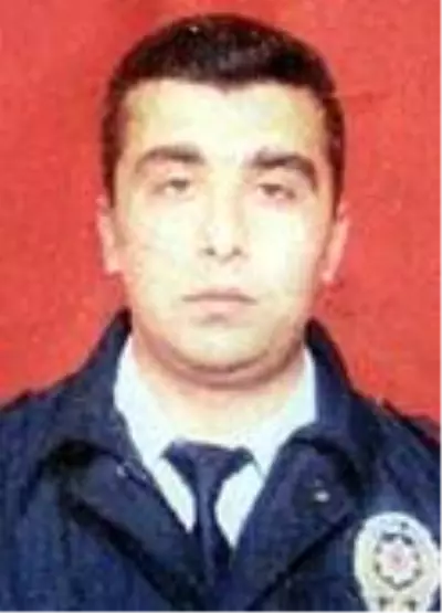 Eşi 16 yıl önce şehit olan Derya öğretmene polisten sürpriz