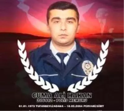Eşi 16 yıl önce şehit olan Derya öğretmene polisten sürpriz