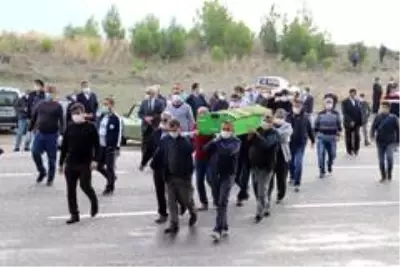 Eski Belediye Başkanı Yusuf Yiğit Son Yolcuğuna Uğurlandı Eski Belediye Başkanı Yusuf Yiğit Son Yolcuğuna Uğurlandı