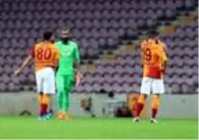 Galatasaray'da 9 maçta 10'uncu puan kaybı Galatasaray'da 9 maçta 10'uncu puan kaybı
