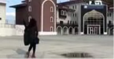 Görme engelli Ahizer öğretmenin ilk Öğretmenler Günü heyecanı Görme engelli Ahizer öğretmenin ilk Öğretmenler Günü heyecanı