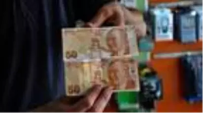 Gaziantepli genç, hatalı basım 50 lirayı 50 bin liradan satışa çıkardı Gaziantepli genç, hatalı basım 50 lirayı 50 bin liradan satışa çıkardı