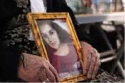 HDP önündeki eylemde 449'uncu gün; aile sayısı 177 oldu HDP önündeki eylemde 449'uncu gün; aile sayısı 177 oldu