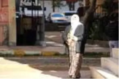 HDP önündeki eylemde 449'uncu gün; aile sayısı 177 oldu HDP önündeki eylemde 449'uncu gün; aile sayısı 177 oldu