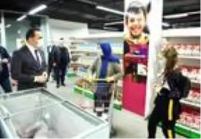 İhtiyaç sahipleri için sosyal market; gelinlik de var İhtiyaç sahipleri için sosyal market; gelinlik de var