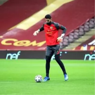 İsmail Çipe ilk kez forma giydi İsmail Çipe ilk kez forma giydi