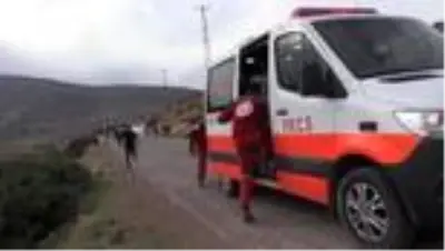 İsrail askerleri, ambulans içindeki yaralı Filistinliyi gözaltına almaya çalıştı İsrail askerleri, ambulans içindeki yaralı Filistinliyi gözaltına almaya çalıştı