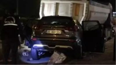İzmir'de feci trafik kazası: Polis memuru hayatını kaybetti İzmir'de feci trafik kazası: Polis memuru hayatını kaybetti