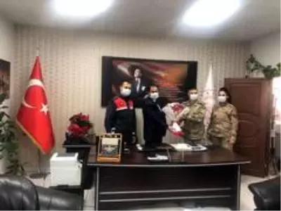 Jandarmadan 24 Kasım Öğretmenler Günü ziyareti Jandarmadan 24 Kasım Öğretmenler Günü ziyareti