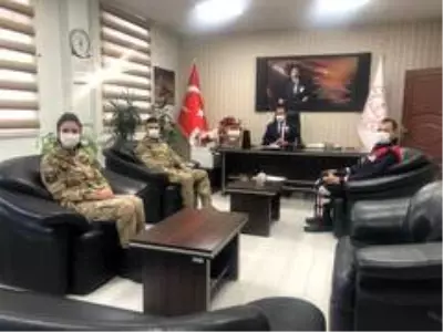 Jandarmadan 24 Kasım Öğretmenler Günü ziyareti Jandarmadan 24 Kasım Öğretmenler Günü ziyareti