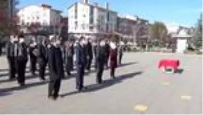 Son dakika haber! Kahramankazan'da 24 Kasım Öğretmenler Günü kutlandı Son dakika haber! Kahramankazan'da 24 Kasım Öğretmenler Günü kutlandı