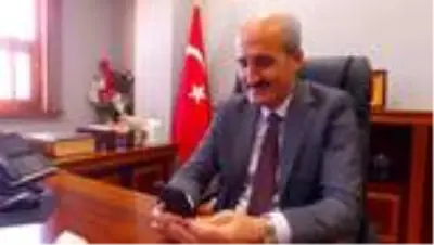 KAHRAMANMARAŞ - Dulkadiroğlu Belediye Başkanı Okay, öğretmeni Doğan Yarpuz ile görüntülü konuşarak öğretmenler gününü kutladı KAHRAMANMARAŞ - Dulkadiroğlu Belediye Başkanı Okay, öğretmeni Doğan Yarpuz ile görüntülü konuşarak öğretmenler gününü kutladı